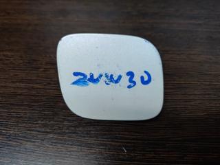 Заглушка буксировочного крюка передняя левая TOYOTA PRIUS