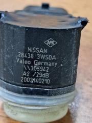 Запчасть датчик парктроника NISSAN