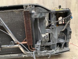 Рамка радиатора YUKON 2002 GMT830