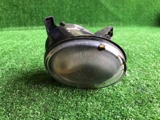 Запчасть туманка правая AUDI A4