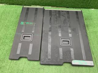 Запчасть полка багажника HONDA FREED SPIKE