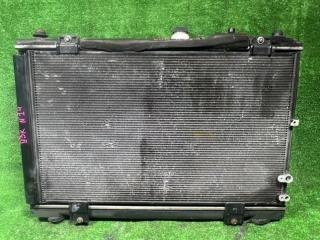 Радиатор основной  TOYOTA CROWN MAJESTA URS206 1UR-FSE 1 ракурс