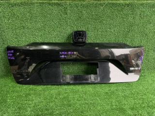 Фото запчасти накладка двери багажника HONDA VEZEL контрактная запчасть Запчасть накладка двери багажника HONDA VEZEL