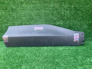 Запчасть накладка на дверь задняя левая TOYOTA YARIS CROSS