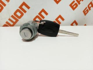 Личинка замка капота FORD FOCUS 2 (2005-2008)