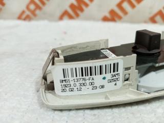 Плафон салонный FORD FOCUS 3 (2011-2015) хетчбек 1 Плафон салонный FORD FOCUS 3 (2011-2015) хетчбек 1