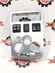 Запчасть накладка консоли панели приборов Renault Logan 2006