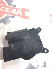 Запчасть сервопривод печки Volkswagen Touareg 2008