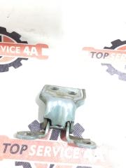 Запчасть петля двери Renault Sandero 2010