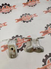 Фото запчасти петли двери задние левые Lifan X50 2015 контрактная запчасть Запчасть петли двери задние левые Lifan X50 2015