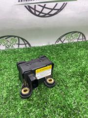 Запчасть датчик ускорения Land Rover Freelander 2010