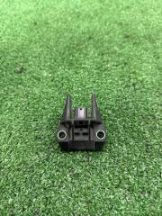 Запчасть датчик удара Lexus GS300 2005