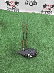 Запчасть замок боковой двери задний левый Infiniti EX35 2008