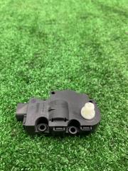 Фото запчасти сервопривод печки Audi A4 2011 контрактная запчасть Запчасть сервопривод печки Audi A4 2011