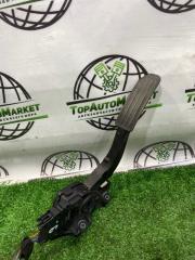 Запчасть педаль газа Land Rover Freelander 2009