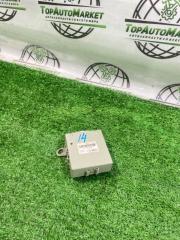 Запчасть блок управления полным приводом Mitsubishi Outlander 2008