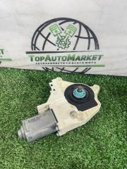 Запчасть мотор стеклоподъемника передний левый Audi Q7 2011