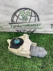 Запчасть мотор стеклоподъемника задний правый Audi Q7 2011