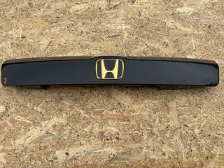 Накладка 5-ой двери HONDA STREAM контрактная Накладка 5-ой двери HONDA STREAM
