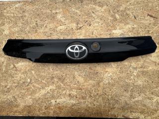 Накладка 5-ой двери TOYOTA SIENTA MXPL10 76801-52570 контрактная