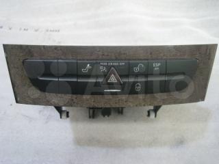 Блок кнопок Mercedes W211 E-Class Б/У Блок кнопок Mercedes W211 E-Class