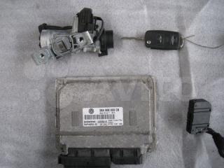 Блок управления ДВС ЭБУ Volkswagen Golf 5