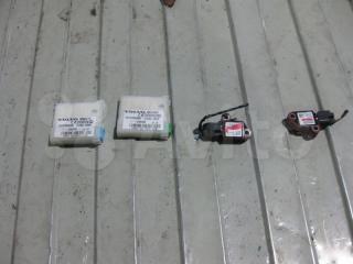 Запчасть блок управления электронный эбу Volvo V50 2004-2012