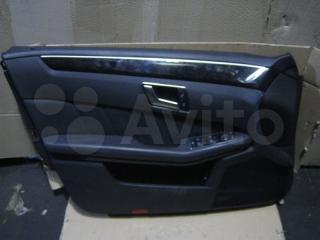 Обшивка двери передняя Mercedes W212