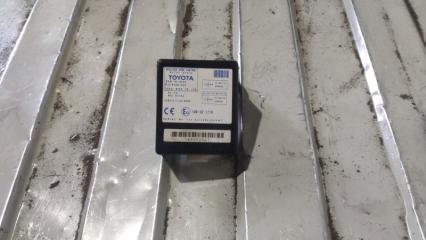 Запчасть блок управления электронный эбу Toyota Corolla Verso 2004