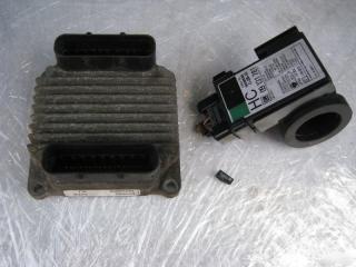 Фото запчасти блок управления электронный эбу Opel Б/У запчасть Запчасть блок управления электронный эбу Opel