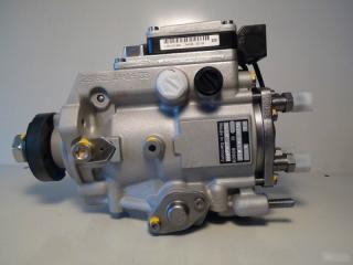 Фото запчасти тнвд насос топливный Ford Transit 5 FA Б/У запчасть Запчасть тнвд насос топливный Ford Transit 5 FA