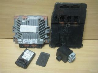 Фото запчасти блок управления электронный эбу Renault Scenic 1 Б/У запчасть Запчасть блок управления электронный эбу Renault Scenic 1