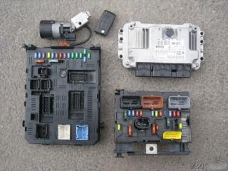 Запчасть блок управления электронный эбу Peugeot 307