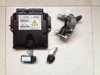 Блок управления ДВС ЭБУ Mitsubishi Pajero 4 4M41 2758004696 Б/У