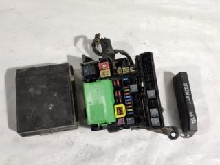 Блок предохранителей Mitsubishi Lancer 9 CS 2003 - 2008