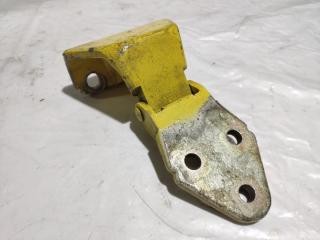 Петля двери передняя правая Daily 4 2006-2018