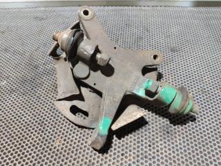 Кулак поворотный передний левый Iveco Daily 4 2005 - 2018 Б/У Кулак поворотный передний левый Iveco Daily 4 2005 - 2018