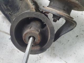 Подушка редуктора задняя TOYOTA COROLLA AXIO ZRE144 2ZR-FE 5 ракурс