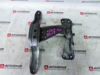 Балка под кпп SUBARU FORESTER SH5 EJ20 MT 1 ракурс