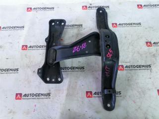 Балка под кпп SUBARU FORESTER SG5 EJ20 MT 2 ракурс