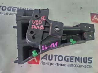 Крепление бампера левое переднее VOLVO V60 FW48 31323832 1 ракурс