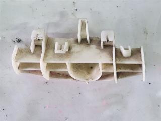 Крепление бампера левое заднее TOYOTA COROLLA AXIO NZE161 5256312110 3 ракурс