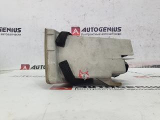 Туманка правая передняя TOYOTA NADIA ACN10 4419 4 ракурс