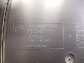 Подкрылок правый передний BMW 5-SERIES F10 51717186728 4 ракурс