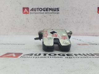 Замок крышки багажника задний AUDI A4 8K 4 ракурс