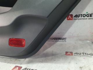 Обшивка дверей правая задняя HONDA INSPIRE UC1 2 ракурс
