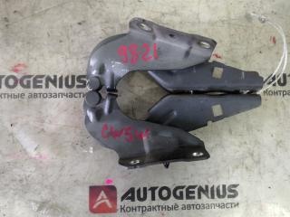 Петля капота передняя MITSUBISHI OUTLANDER CW5W 1 ракурс Петля капота передняя MITSUBISHI OUTLANDER CW5W 1 ракурс