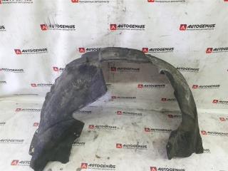 Подкрылок правый передний AUDI A4 8K 5 ракурс