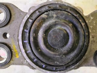 Подушка двигателя левая VOLVO V60 FW48 B4164T 31262710 3 ракурс