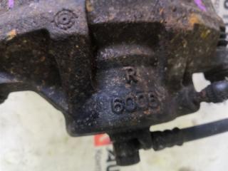 Суппорт правый передний MITSUBISHI DION CR9W 3 ракурс